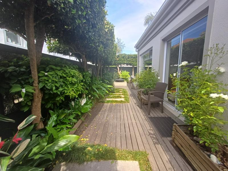 3 Bedroom Property for Sale in Van Riebeeckshof Western Cape